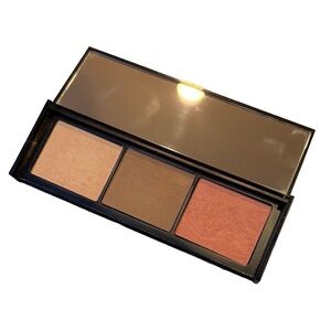 Mally beauty shimmer shape glow palette - deeper
